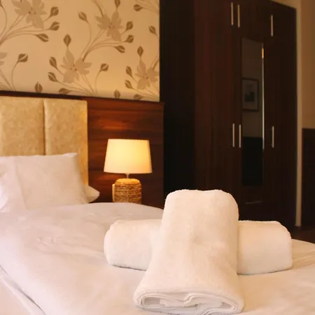 Livora Boutique 3*