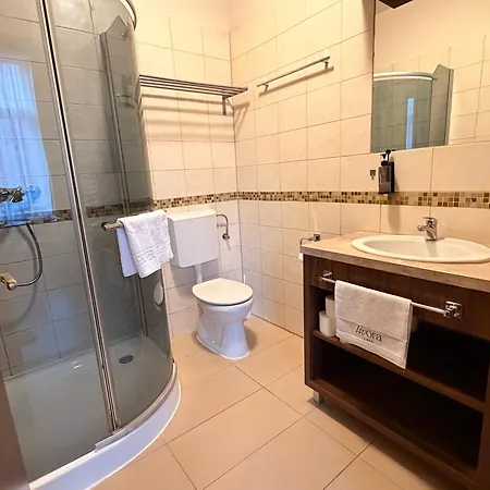Livora Boutique Szálloda