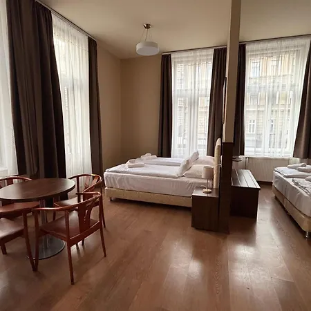 Livora Boutique Budapest