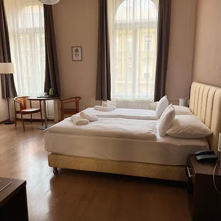 Livora Boutique 3* Budapest